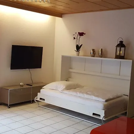 Ferienwohnung Am Weinberg Apartamento
